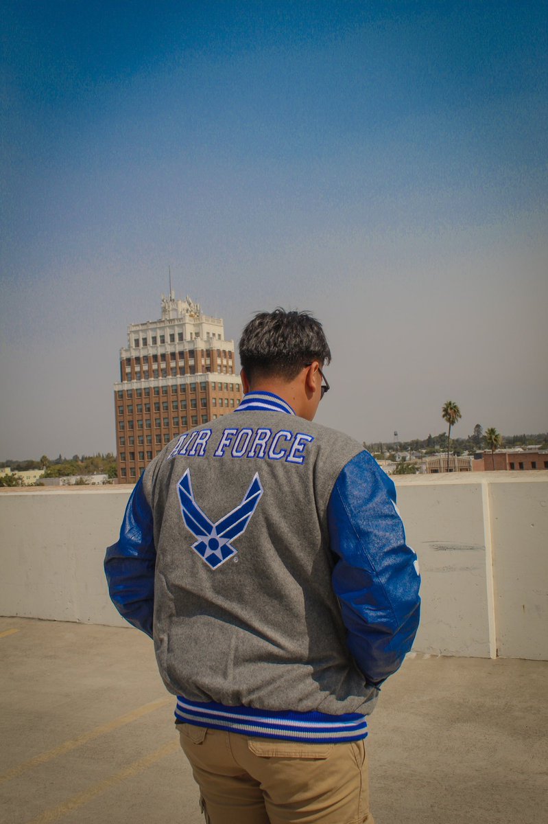 nathansaldua's tweet photo. I want to thank my family and friends supporting me through this whole enlisting process. I ran through couple road blocks during it, but I overcame them. With hours of studying day & night, working out to cut weight, it was all worth it. Time for boot camp! โ๏ธโค๏ธ #airforcebound https://t.co/oy7qyzdIKh