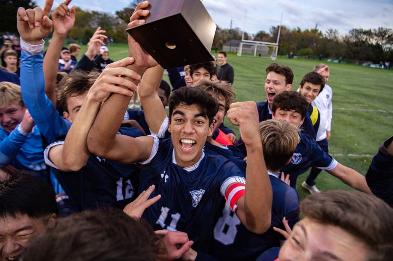 BrianDeakyne's tweet photo. This game had everything: sendoffs, dramatic swings of momentum and quality, quality play.

And Pingry, finally, gets the outright SCT title it has been craving for so many years.

"It felt about time that we made some history of our own."

STORY/PICS: https://t.co/t93KcSCrfF https://t.co/vjjOv0XedZ