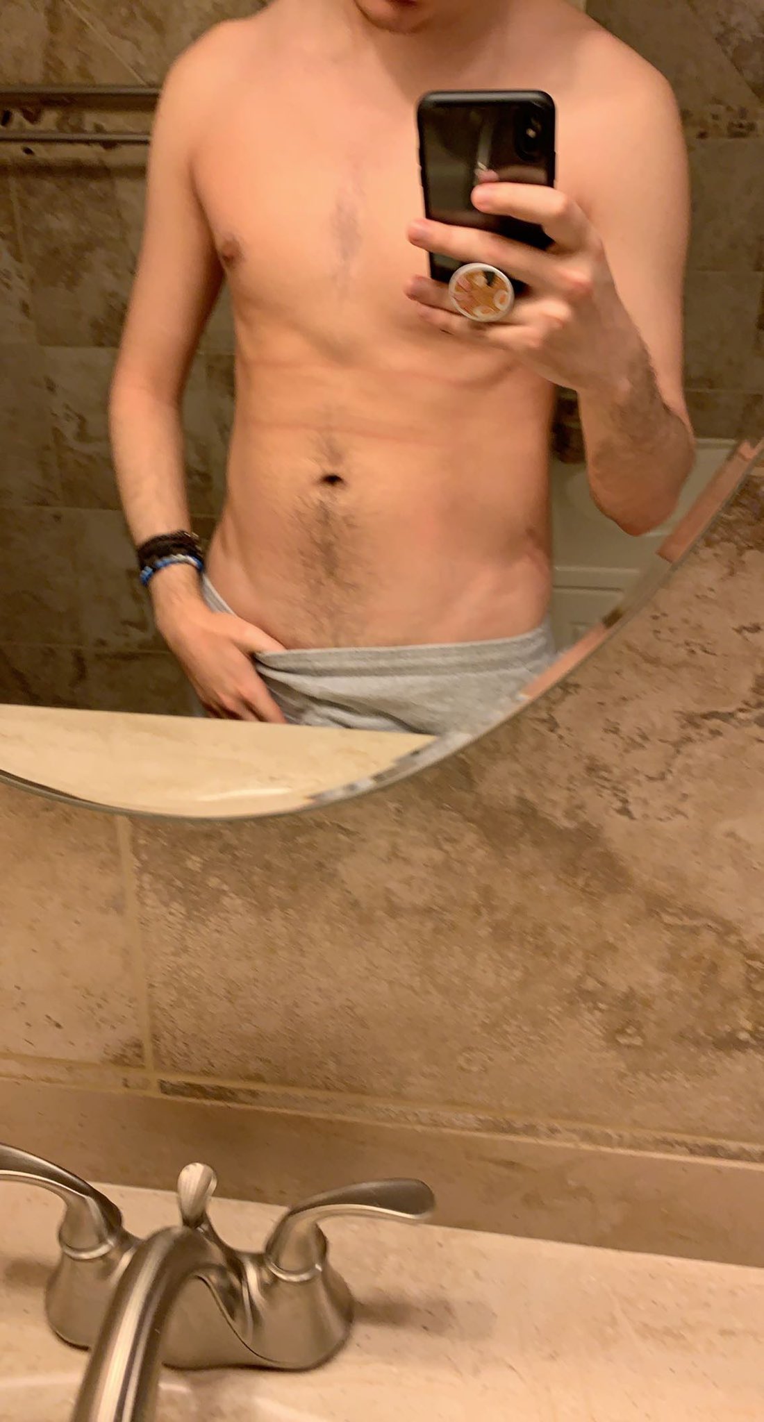 1 pic. hey I’m Jay, posting this again cause I want more nsfw moots/friends • 22 • he/him • cancer • Orlando • 6’3 • Bi (girls+++) • switch (dom and sub) • gamer + weeb ↻ + ♡ to be moots #nsfw #nsfwtwitter #nsfwtwt #bigdick #bwc #nsfwmoots https://t.co/vMpNMgUbUp