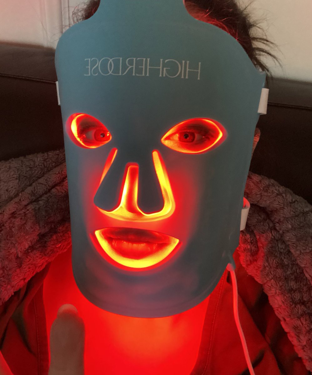 How I’m spending my Saturday night 🤣 red light therapy 🥰 @_HigherDOSE