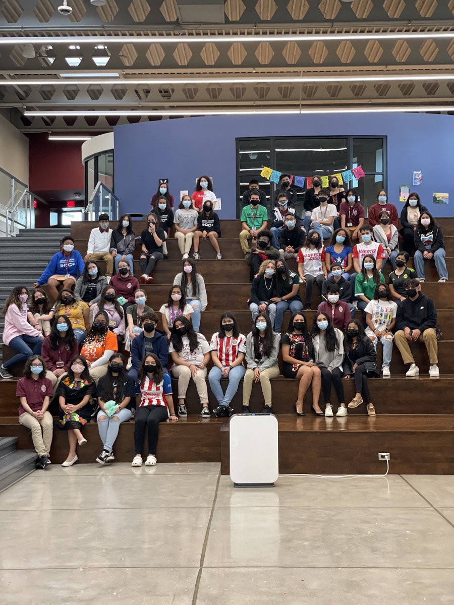 Sociedad Honoraria Hispanica tweet media