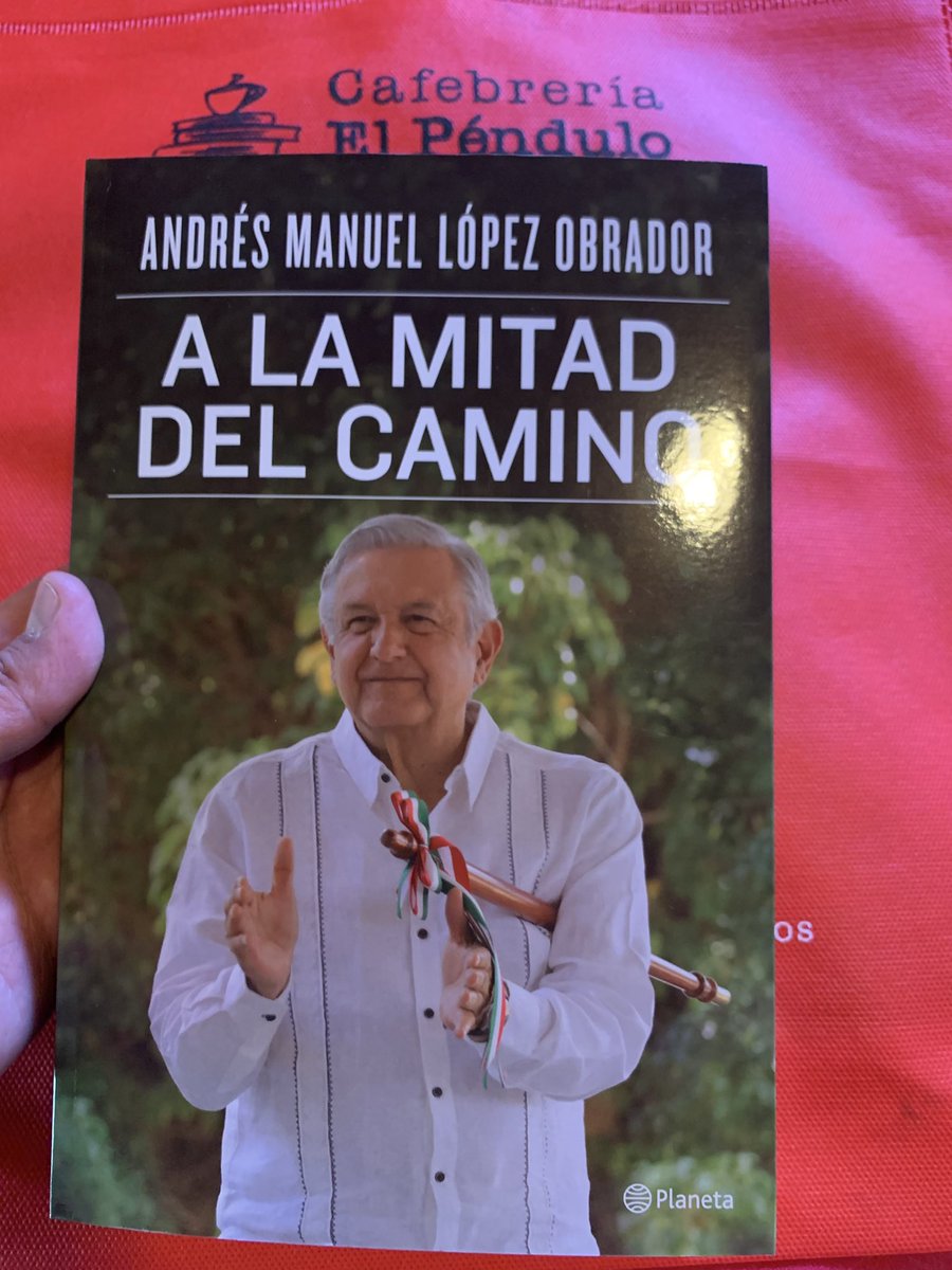 Listo, <a href="/lopezobrador_/">Andrés Manuel</a>
