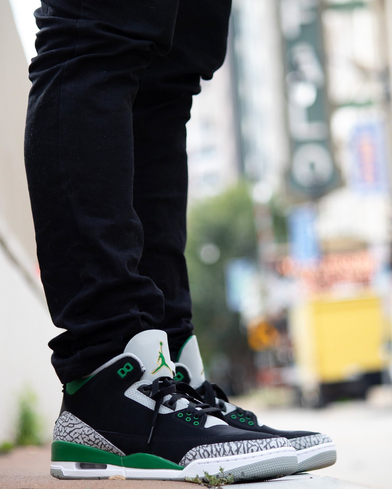 jordan 3 pine green on feet