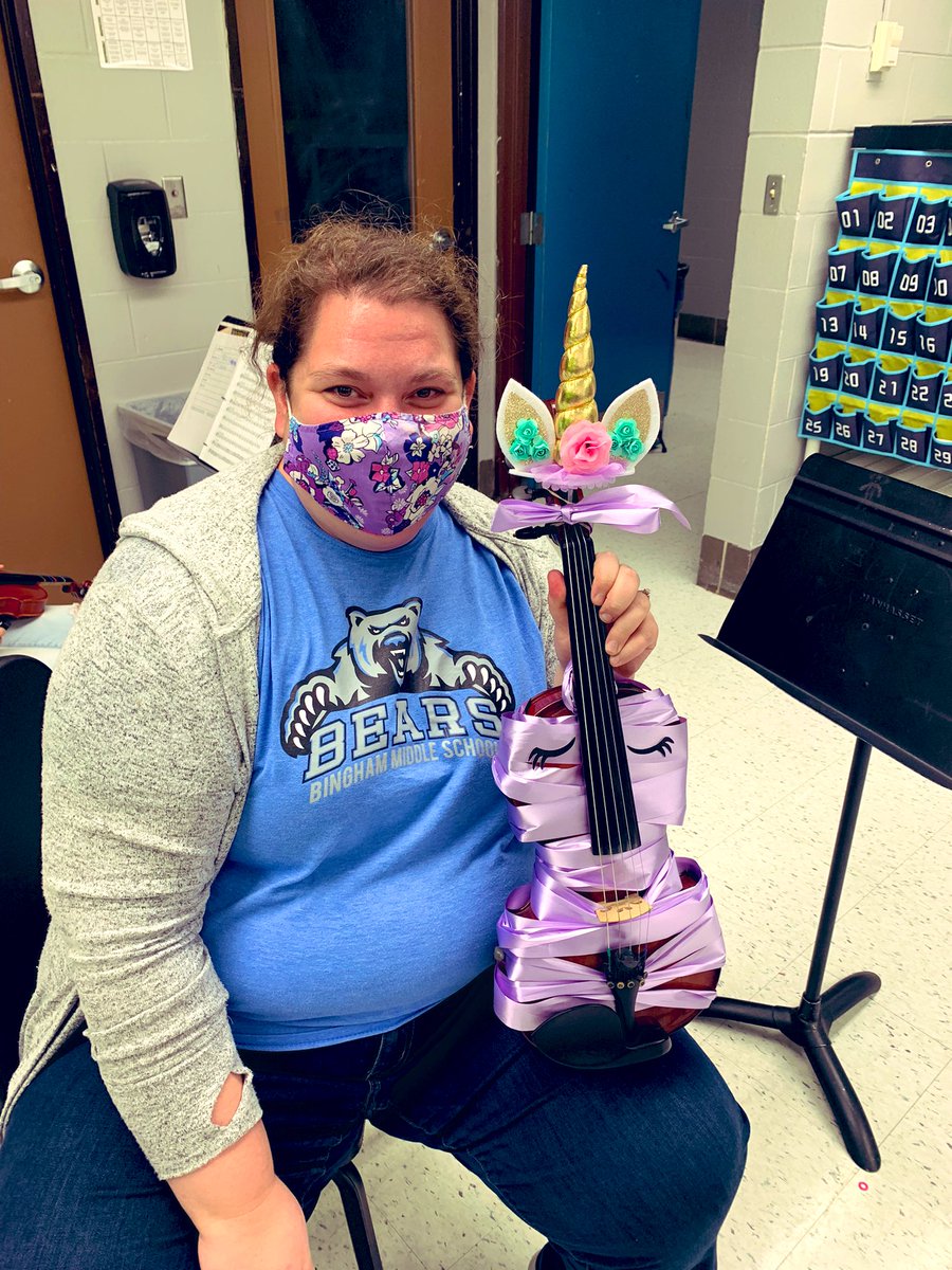 And don’t think the orchestra teachers didn’t join in!! 🥳👻🎻 #isdstrong #orchestrateachers #spiderlegs #unicorn #happyhalloween