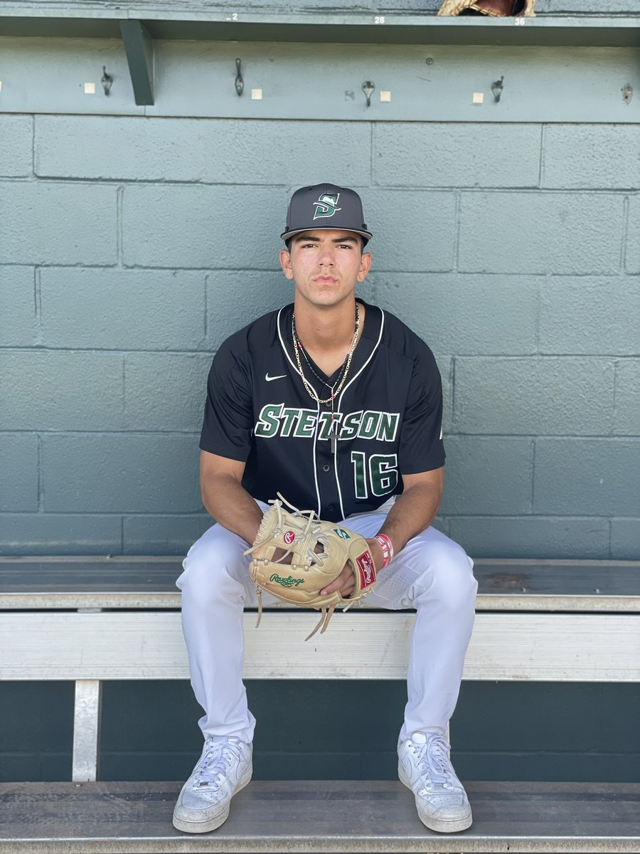 JavierGorelick's tweet photo. Official visit day 2 !!! Looking good kiddo !! #HatterNation🎩
@StetsonBaseball @EliteSquad @jakegorelick2 https://t.co/ZSbAEoRFpI