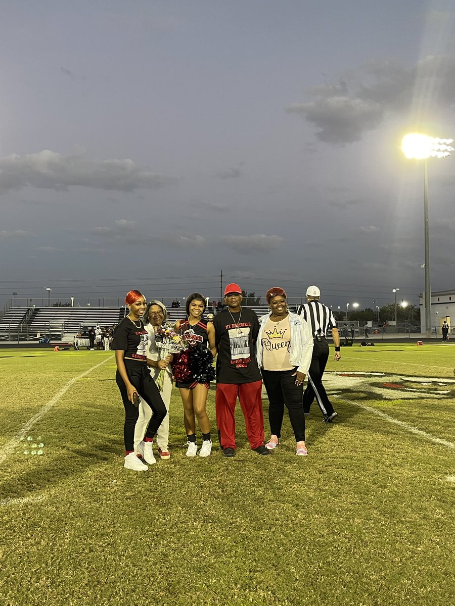 SouthFMHS's tweet photo. SENIOR NIGHT 2021 was a success🐺🎉  Thank you for your commitment to the Wolfpack Varsity Cheerleading Squad! Congratulations!! @SFMHSCheer #TEAMSOUTH #POWERFUL https://t.co/bE3tLc6Oxg