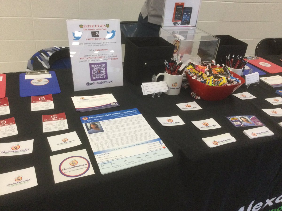 #TCCA2021 <a href="/educatoralex/">Dr. Desiree Alexander of Educator Alexander</a> Great vendors and presenters at TCCA 🤓