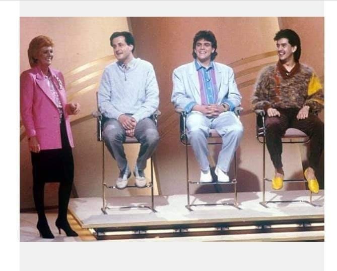 80s_Kidz's tweet photo. How dating shows have changed over the years🤦🏻‍♂️ https://t.co/zLew4JMZmn