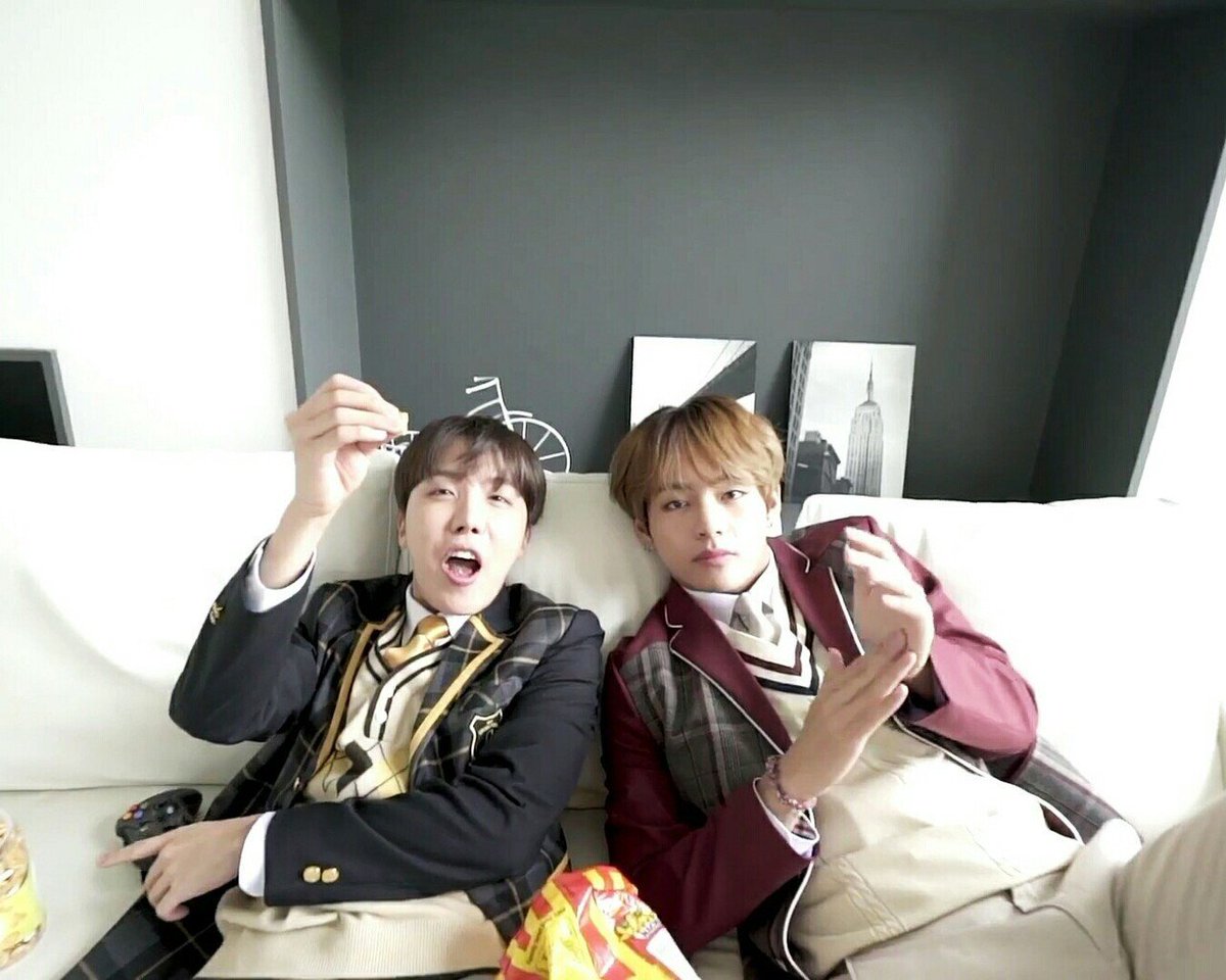 VopePicBot's tweet image. 