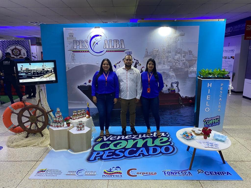 PescalbaOficial's tweet photo. #Pescalba participa en #ExpoAcuática2021, para mostrar su potencial industrial y las actividades que ejecuta como parte del sector pesquero venezolano.

Del #29Oct al #31Oct en el Puerto Internacional de la Guaira #VenezuelaComePescado
#MiDelirioSobreElChimborazo https://t.co/tfFMwc8CJc