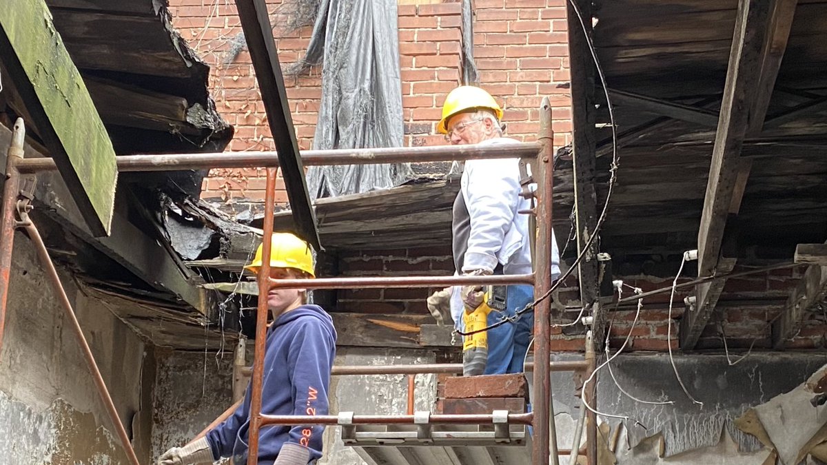DeSmetJesuitHS's tweet photo. It’s a #SpartanFamily affair out at #SolomonProject today as Mr Donohue & his grandson put in some work on our new project house #Men4Others #AMDG https://t.co/scb0GxAyHq