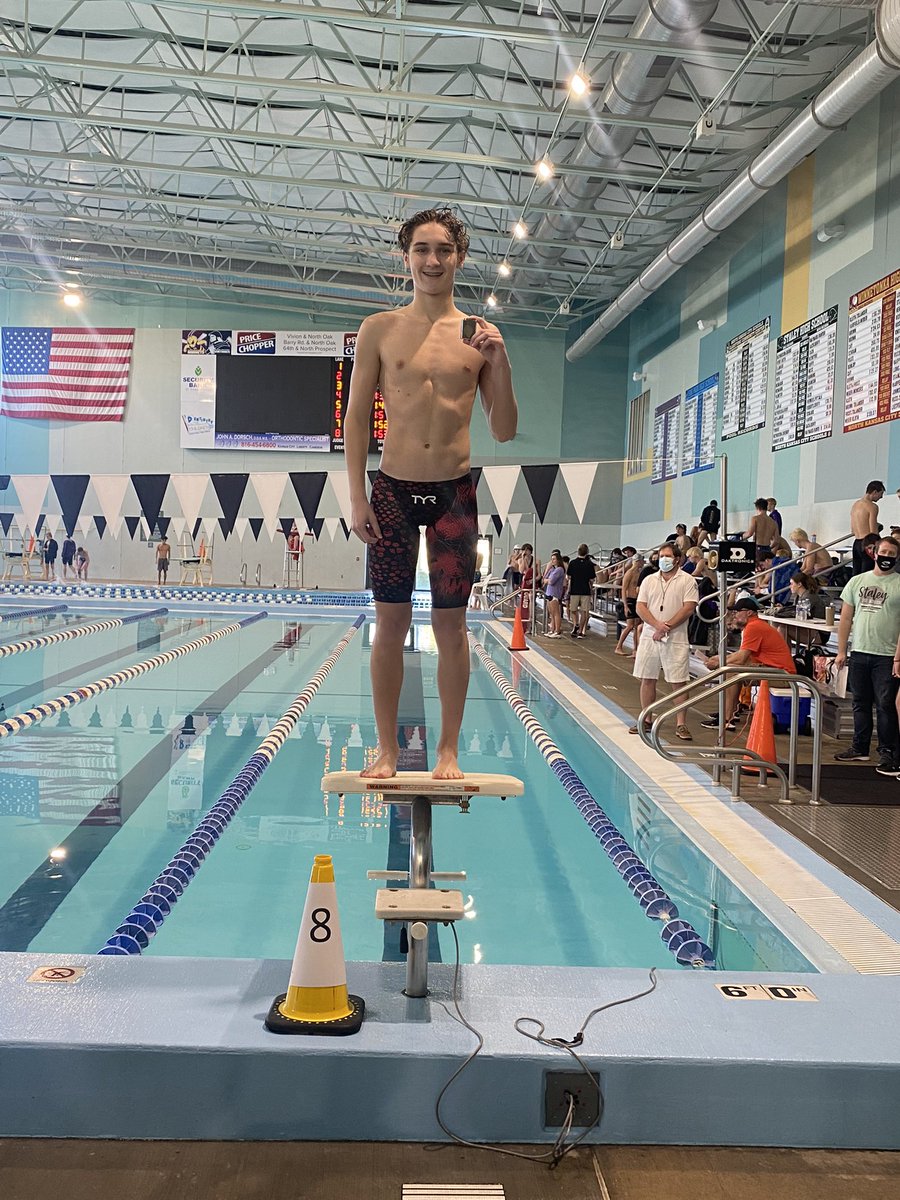 phsouthswimdive's tweet photo. 200 Freestyle Results: Alec Enyeart takes 1st with a best time of 1:39.42, Derek Long in 2nd, Isaac Dierker 5th, and Gentry Comstock 7th! #southswim #redconference https://t.co/H4M1tHAkkY