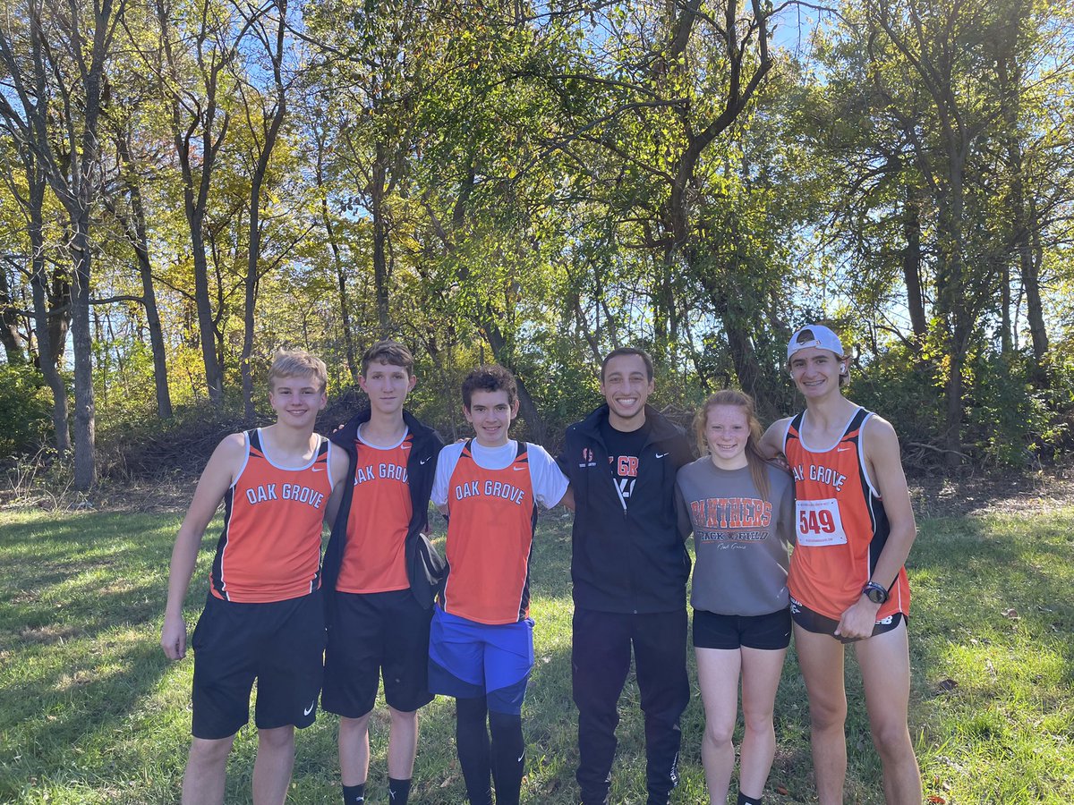 OakGroveXC's tweet photo. WE’RE GOING TO STATE! Cam ran an amazing race and placed 15th! Great race by everyone else for their last race of the season! Super proud of each runner this season! Results- Kaylee- 55th, Kadan- 89th, Bacus- 98th #OGXC #GoPanthers #StateBound https://t.co/GDcB1khkH5
