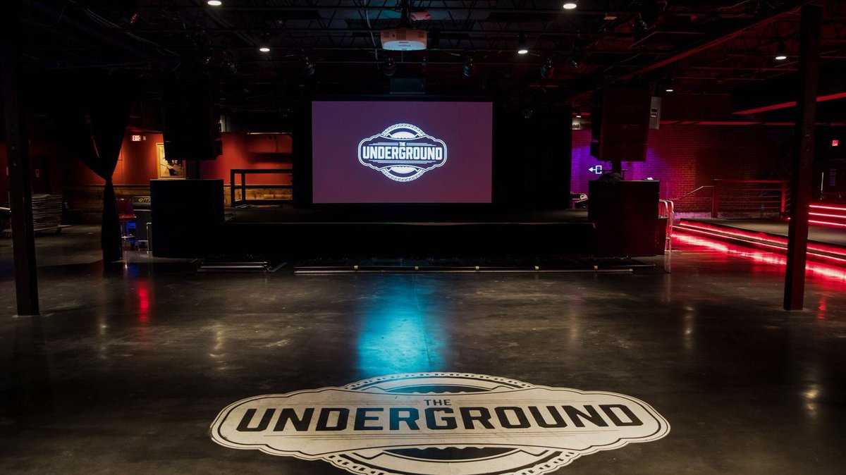 LSTDaily's tweet photo. Madison Beer will be performing at her eighth stop of her Life Support Tour in Charlotte, NC tonight! Who’s attending? #LSTCharlotte 

October 30, 2021
Starts at 8:00pm
Charlotte, NC
The Underground 
Capacity: 2,000
Doors open at 7:00pm

@madisonbeer https://t.co/j1NW1XyL2d