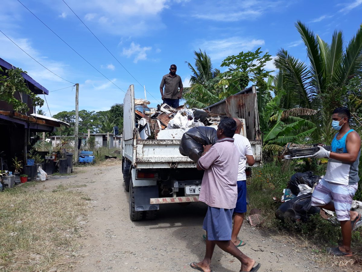 FijiRIS's tweet photo. Our first event amid Covid 19 and the new normal was a clean up in three of our settlements in Nadi and Sigatoka in partnership with both municipal councils in preparation of Diwali and World Cities Day. 

#CleanFiji #SafeFiji #CleanUp #WorldCitiesDay21 https://t.co/3OmX75EsT0