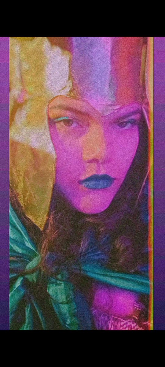 VenusInPiscis's tweet photo. Burdened with glorious purpose #halloween2021 #awkwardSelfie ๐๐ซโจ๐ https://t.co/OjKcjJa9EY