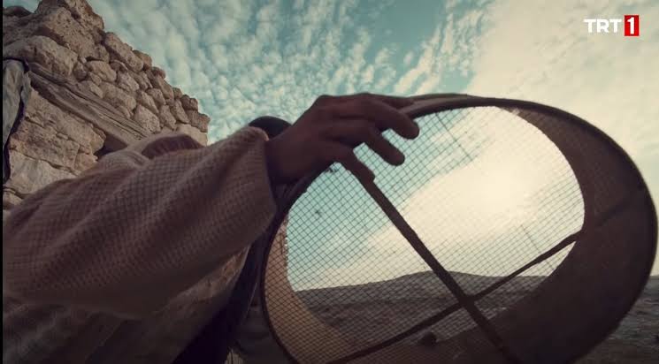 Kolay değil, hiçbir şey kolay değil ama taliplisi çok. Herkes kolayın peşinde. 
#AlınYazısı
#GönülDağı