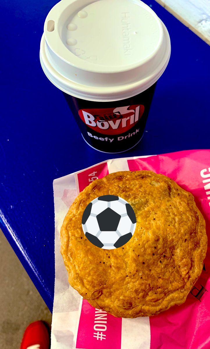 JamesMozza83's tweet image. It’s been a good day for pies down south #lovepie