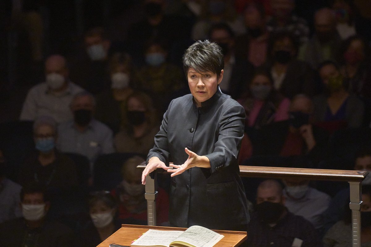 CleveOrchestra's tweet image. A nearly full house heard the @COChorus's triumphant return to the Mandel Concert Hall stage at Severance last Thursday in a special two piano arrangement of Brahms's German Requiem. We ❤ the dedicated &amp;amp; talented musicians who make this chorus incredible. #ClevelandOrchestra