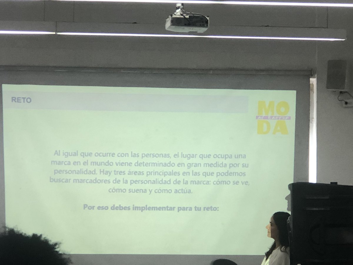 bethmom_galvis's tweet image. Los sinónimos y la compresión de las palabras .📙                                   #ModaAlBarrio