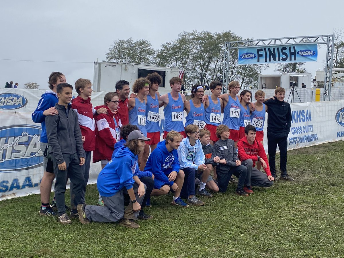 Your 2021 Boys 3a STATE CHAMPS in Cross Country!!  #rollcougs