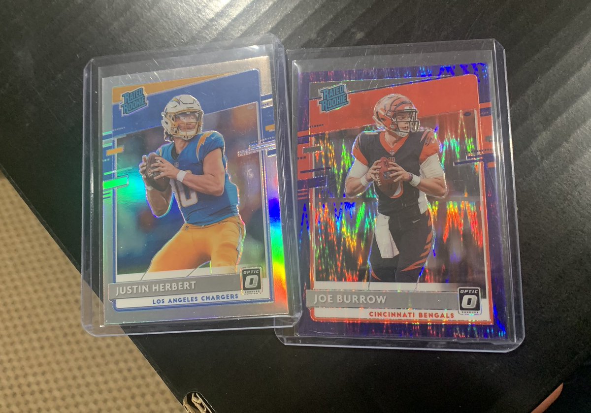TSTMNTshop's tweet photo. @CardPurchaser Just pulled these. Might open 4 optic football megas later. https://t.co/skC6HM1uIB