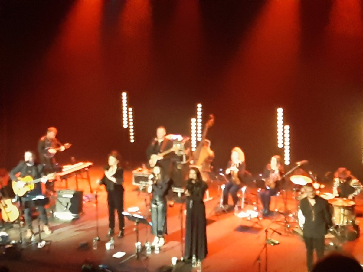 Catherine Boland M.A. 🇮🇪🇺🇦🇵🇸 (@bolandcatherine) on Twitter photo What a wonderful night <a href="/3olympiatheatre/">3Olympia Theatre</a> with <a href="/PaulineScanlonX/">Pauline Scanlon</a> in fine voice along with <a href="/TheWhileaways/">The Whileaways</a> in cracking form! Very strange to be in such a large group of people. Great to be back seeing such brilliant live music again <a href="/fobraonain/">Fiachna Ó Braonáin</a> What a wonderful night <a href="/3olympiatheatre/">3Olympia Theatre</a> with <a href="/PaulineScanlonX/">Pauline Scanlon</a> in fine voice along with <a href="/TheWhileaways/">The Whileaways</a> in cracking form! Very strange to be in such a large group of people. Great to be back seeing such brilliant live music again <a href="/fobraonain/">Fiachna Ó Braonáin</a>