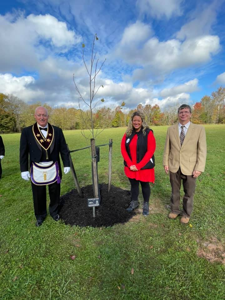 America250_PA's tweet photo. Thank you to @pagrandlodge for your partnership with #America250PA on the #LibertyTreeProject! We are so excited to plant one certified Liberty Tree in each of the 67 counties in commemoration of the 250th anniv. of the U.S. in 2026! Today, our first tree was planted in #MontCo! https://t.co/evAtb8sQMj