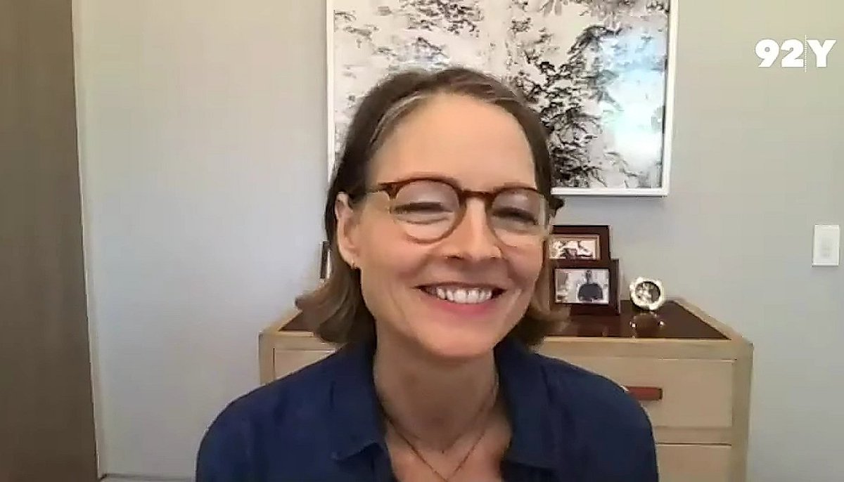 JODIESARCHIVE's tweet photo. jodie foster in conversation with anya taylor-joy last year as promotion for the queen's gambit https://t.co/YZVXmp6Y26