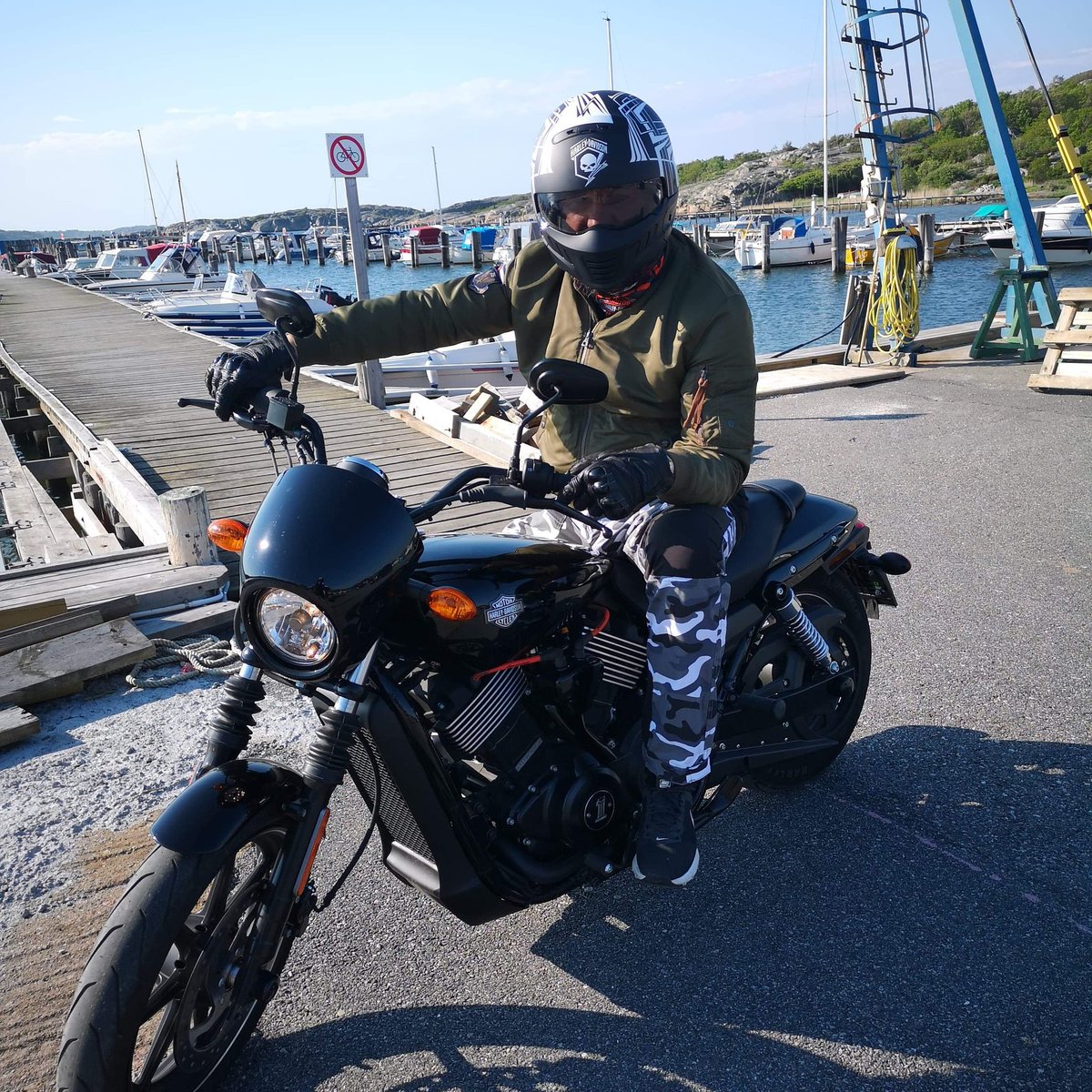 OK.  The end of the season especially if you live in #Sweden.  Now more time for other activities, anyway they say that #stocks are a "winter sport" . We will see if this also applies to #crypto.