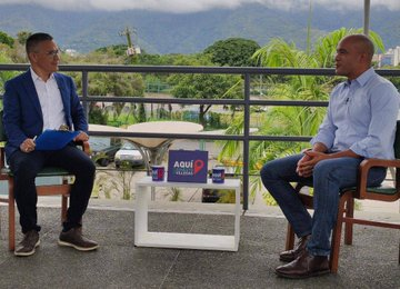 ApcLeoncio's tweet photo. Mañana #31Oct a las 10am. el Gobernador del Edo. Bolivariano de Miranda y candidato a la reelección @HectorRodriguez, estará en el espacio #AquiConErnestoVillegas, conversará con el Ministro del PP para la Cultura y moderador del programa Ernesto @VillegasPoljak. https://t.co/Ln7aieVqtn