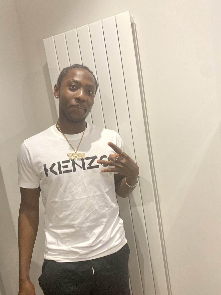 K2likethat's tweet photo. More life to me🥳
We thank the Lord for another year 🥳❤️ 
#K20 https://t.co/OhGuoJ7cTh