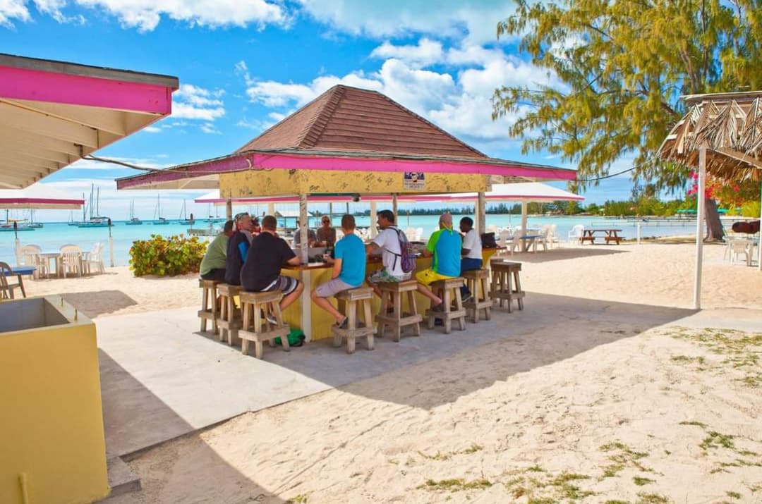 BritishVirginIs's tweet photo. The @AnegadaReefH - a quiet place to enjoy weekend chatter with family and friends that matter. π΄βπ
πΈ: The Anegada Reef Hotel
#bvi #britishvirginislands #saturdaze #weekendvibes #weekendsinparadise #caribbeanweekender #anegada #anegadareefhotel #restaurant #hotels #OURBVI https://t.co/xuQB2muvyq