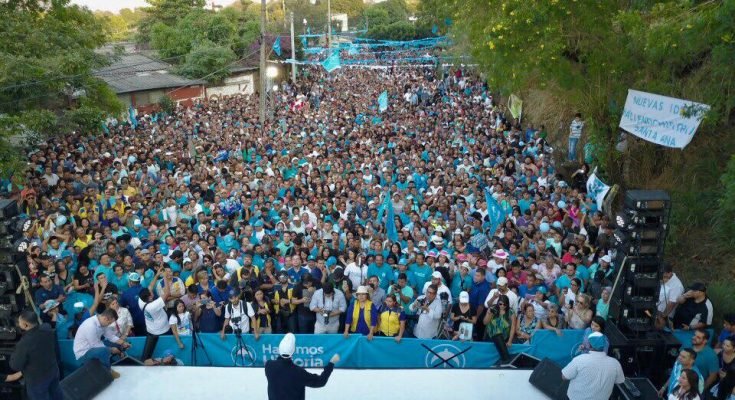 AnonimoSV503's tweet photo. Lealtad diputados de Nuevas Ideas, lealtad al proyecto que tanto nos ha contado a los Salvadoreños.
#SoyNuevasIdeas https://t.co/9TPpfV460H
