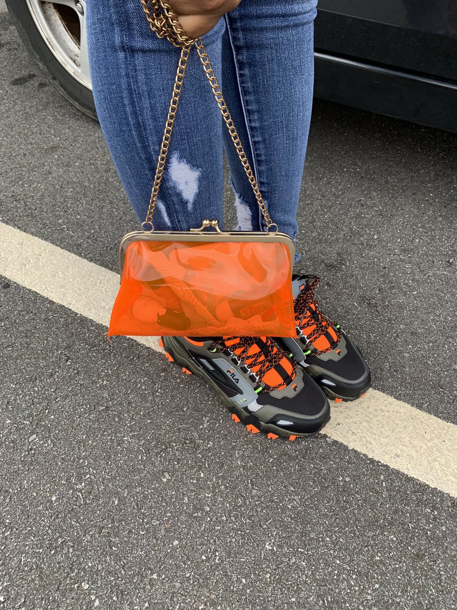 peachtooraw's tweet image. harder than most 🖤 
#competitionday #ASUTwitter