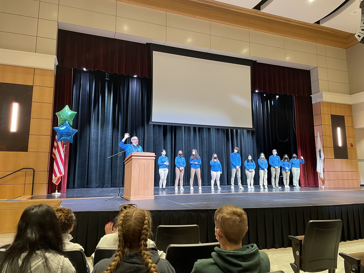 coachtpereira4's tweet photo. Look at these amazing scholars taking a whole Saturday to participate in the MASC workshop in order to improve our school student council! 
@LuisSoriaFRCS @FoxboroughRCS https://t.co/ydmaBxG6jA