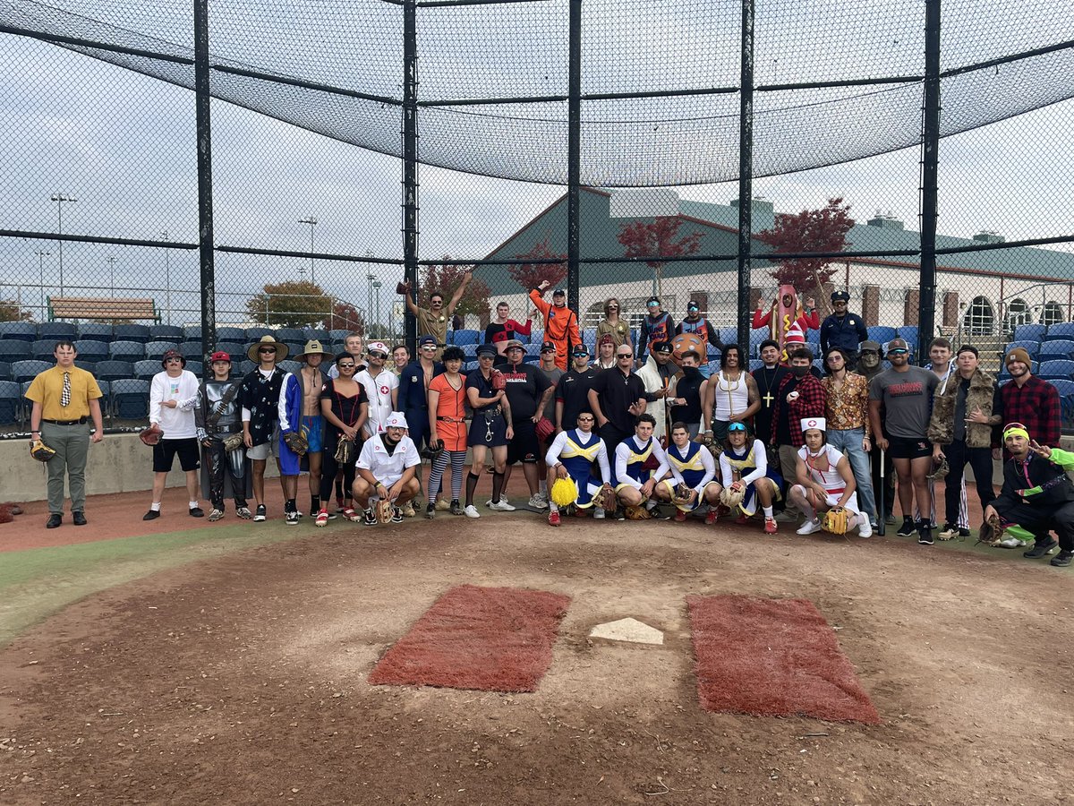 Dan Tating tweet media