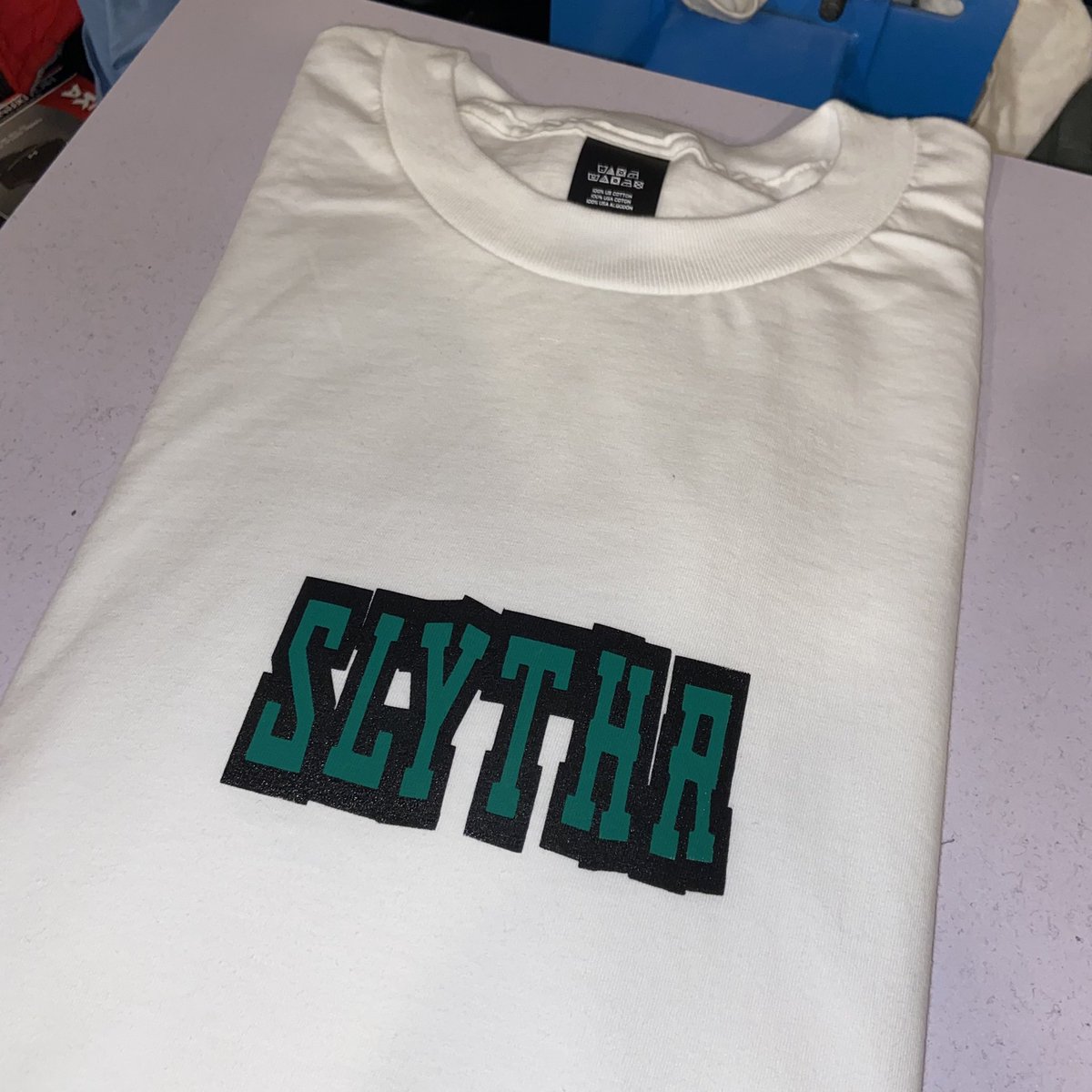 Wavevavelli_'s tweet photo. Just learned 2 colorway designs this week 💪😎🐍💯 https://t.co/42jVI7eGIU