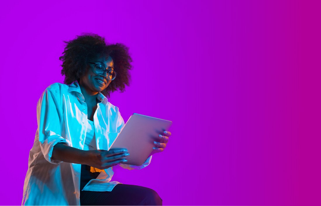 learningcode's tweet photo. Are you as excited as we are for #llcCodeDay on November 6? This year, we’re learning about upgrading digital skills with workshops on SQL and social media marketing. ! Ready to future-proof your career? Sign up today: https://t.co/OuTIkTqTNI https://t.co/wNsxgjIPIK