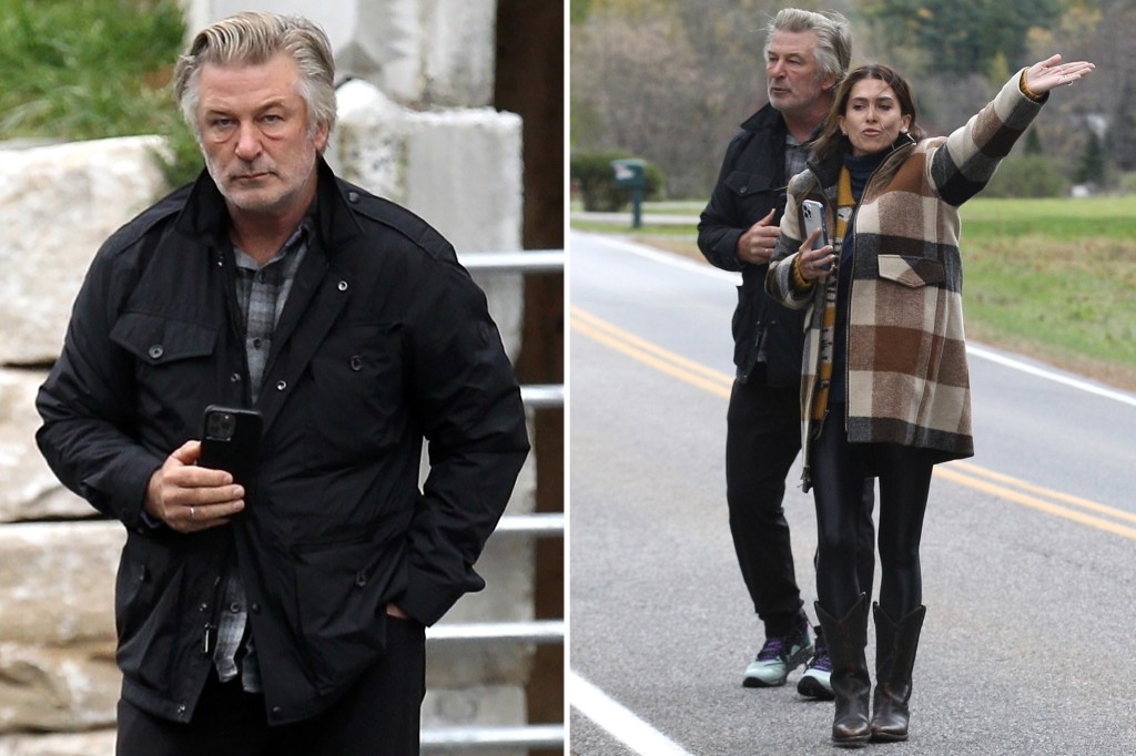 JavBokeh's tweet image. Alec Baldwin speaks out about fatal shooting of Halyna Hutchins on &apos;Rust&apos; set - New York Post: * Alec Baldwin speaks out about fatal shooting of Halyna Hutchins on &apos;Rust&apos; set  New York Post * Alec Baldwin and wife Hilaria dine in Vermont bar closed to public as &apos;Rust&apos; probe…