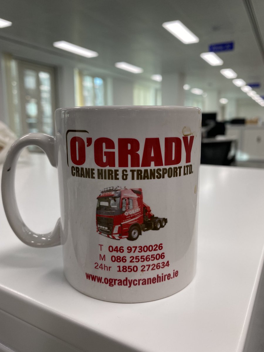 leafycx's tweet photo. Back in the office with my favourite family mug https://t.co/sNwdlypHsA