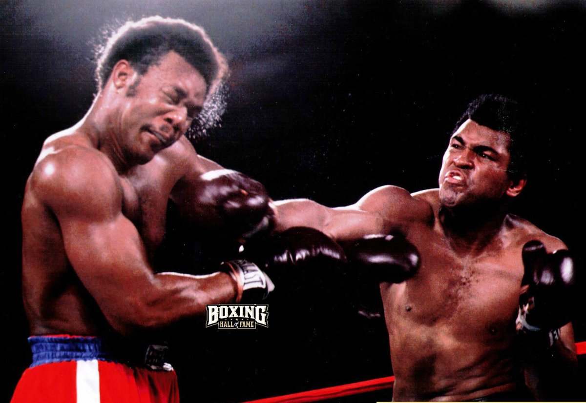 Muhammad Ali Champ Again KOs George Foreman This Day October 30, 1974

George Foreman 220 lbs
Muhammad Ali 216½ lbs
KO at 2:58 in round 8 of 15
Kinshasa, Congo
Attendance: 60,000
youtube.com/BoxingHOF
#boxing #boxinghistory #boxinghalloffame #officialboxinggods