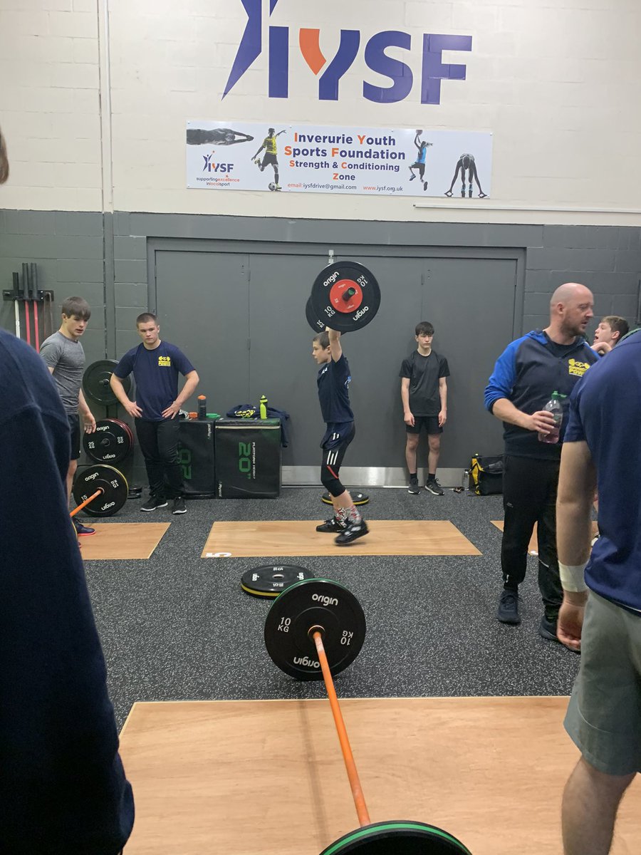 GariochPower's tweet photo. Massive day lifting with the garioch power team today @GariochJudo @GBWeightLifting @IYSFoundation @gariochsports https://t.co/QMjspWCDa6