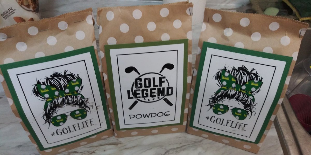 redmtngirlsgolf's tweet photo. Coaches Goodie Bags for Day 2 of our City Tournament, we have the best parents!! #RMPride #Feelingthe❤ https://t.co/KPNZVcIZW2