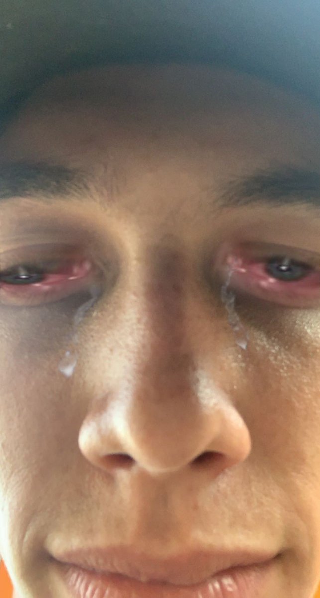 Me and <a href="/TapLHarV/">TapL</a> rn being the only ones left in Cali