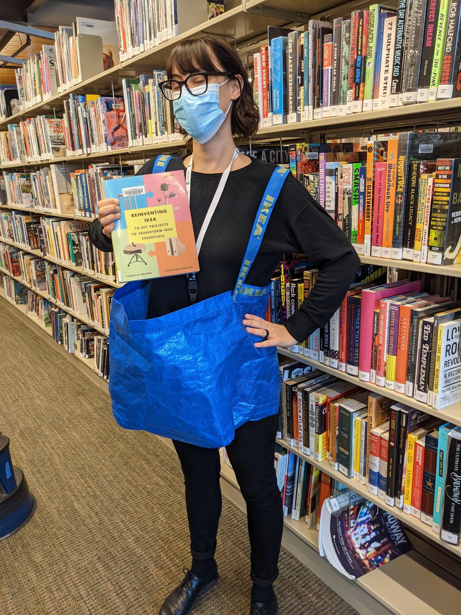 TigardLibrary's tweet photo. No matter who you are this Halloween, we can help find the book that is perfect for you!
#Halloween #LibraryHalloween #Tigard #TigardLibrary #TigardHalloween https://t.co/Mh0eEHI2Ik