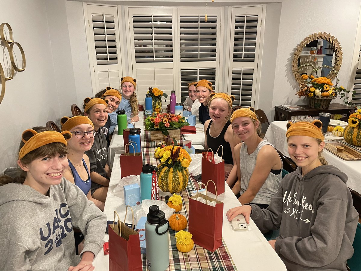 We are beary excited to head to Waco for the STATE MEET on Sunday! #uaxc #gobears #ualive