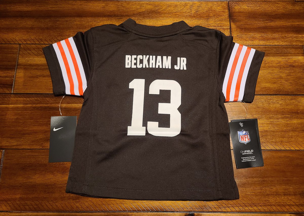 DJTOMMYGUNNZ's tweet photo. #BabyBeckham's 1st jersey arrived today! Of course we had to go with the @obj! My little dude is going to be the cutest @Browns fan this Sunday!! https://t.co/R3fevfErQB