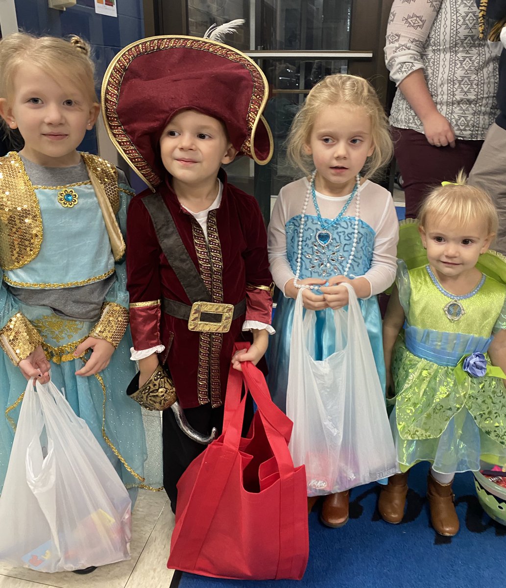 Mrs. Busch tweet media