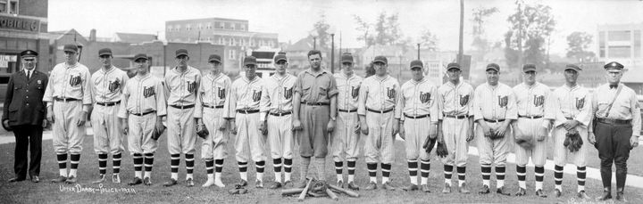 UpperDarbyPA's tweet photo. For this week's #UDtbt, we're celebrating #NationalFirstRespondersDay! We deeply appreciate the members of @UDPolice, @UpperDarbyFD, and all of the frontline responders who serve the #UpperDarby community. Here's a look back, starting with the 1929 #UDPD baseball team photo. https://t.co/LvSAB9mtLZ